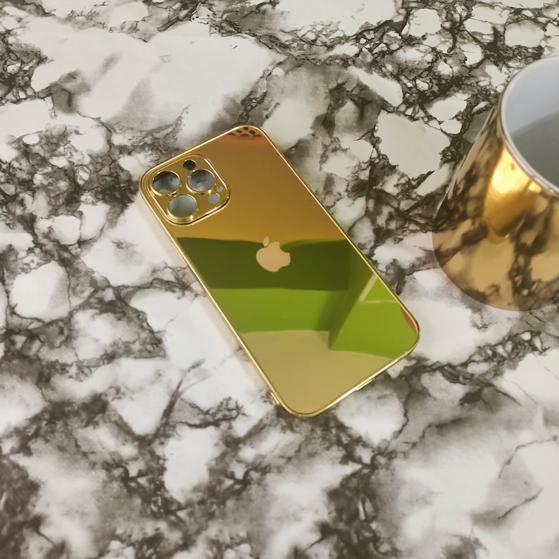 iPhone 15 Pro/16 Pro High Quality Gold Customizable iPhone Case
