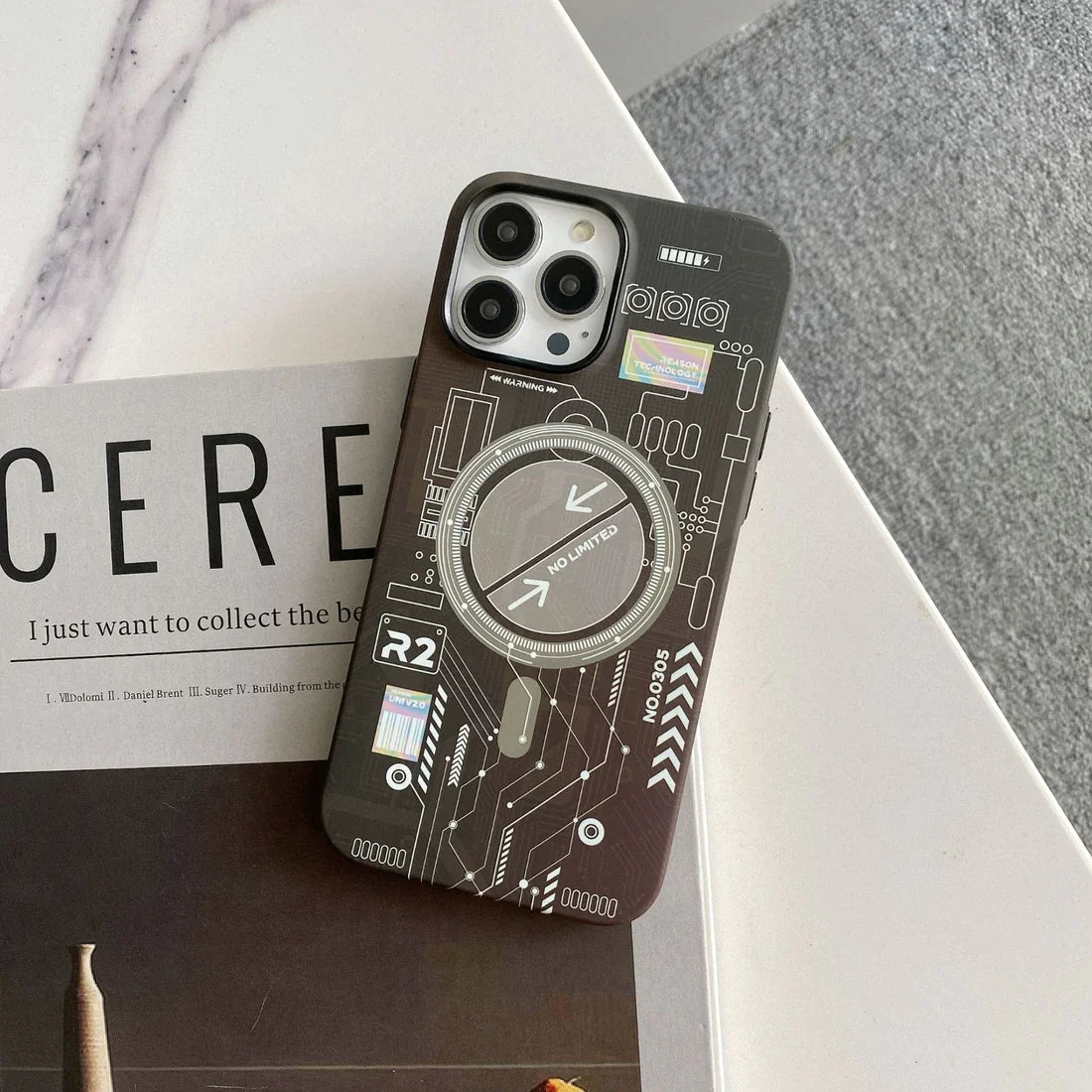 iPhone 12/12 Pro/ 13/13 Pro/ 14/14 Pro Electric Circuit Board iPhone Case
